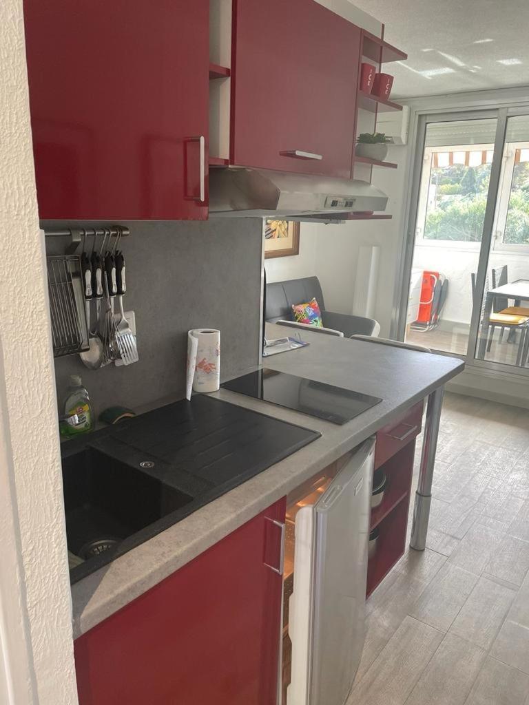 Entre St-Raphael Et St-Tropez. Studio Pieds Dans L'Eau, A Partir De 600 Euros/Semaine. Saint Aygulf Bagian luar foto